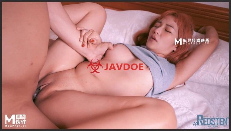 [Red] RS-015 Inexperienced Hat Slave Earlier than The Inexperienced Huge Huge Busty Lady (Sir.Gentle.Picture)